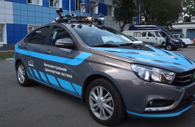 Önvezető Ladával kísérleteznek az oroszok