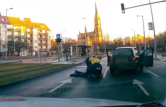 Videó: rutin ellenőrzésből autós üldözés és bilincselés Kőbányán