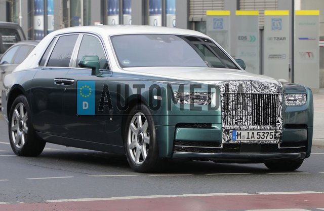 Már közúton tesztelik az új Rolls-Royce Phantomot