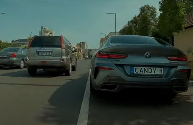 Nem fog örülni a BMW a rendőrség új balesetmegelőző videójának