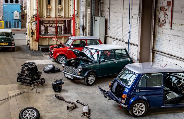 Régi modelljeit is villamosítja a Mini