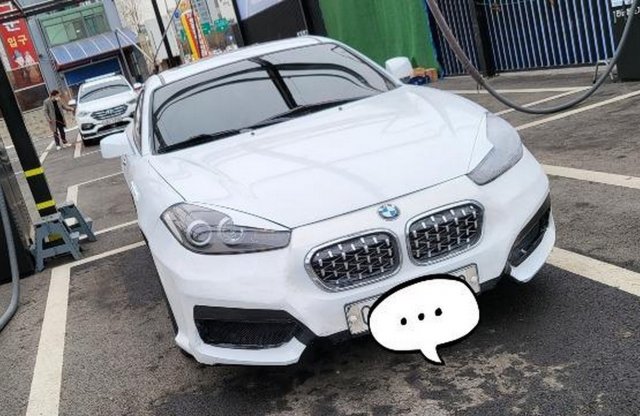 Olcsó BMW épült Hyundai alapokra Koreában, az eredmény komikus