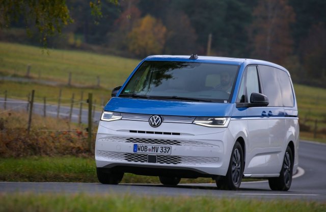 Már dízelmotor is hajthatja a legújabb Volkswagen Multivant