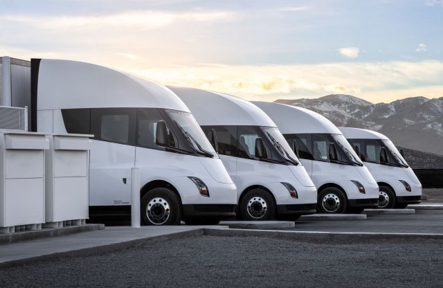 Tényleg eltűnhetnek a kamionosok az utakról?