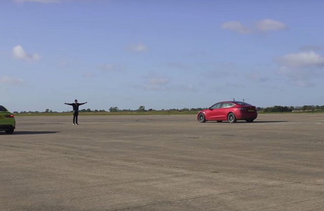 Német prémiumok vs. Model 3: Ki nyeri a gyorsulási versenyt?