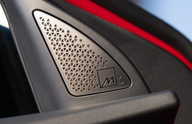 Ilyen zenét kell hallgatni az autók hatótávjának növeléséhez