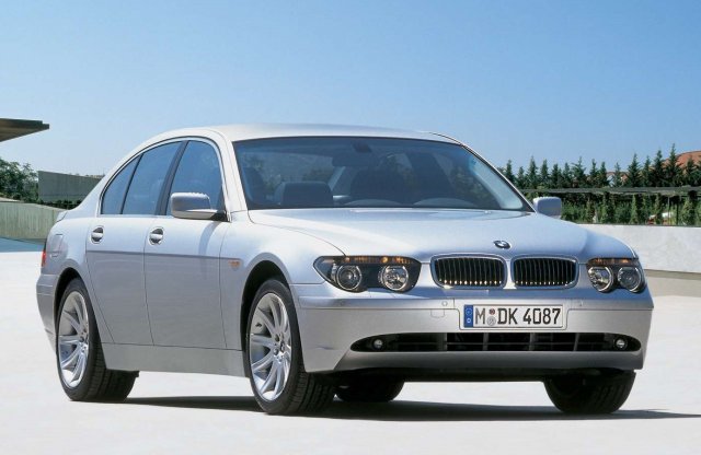 Ezeket a baktériumokat rejtik a használt autók