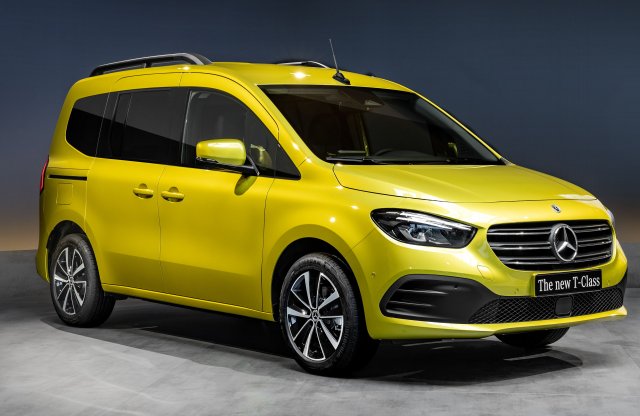 Debütált a Mercedes T-osztály!