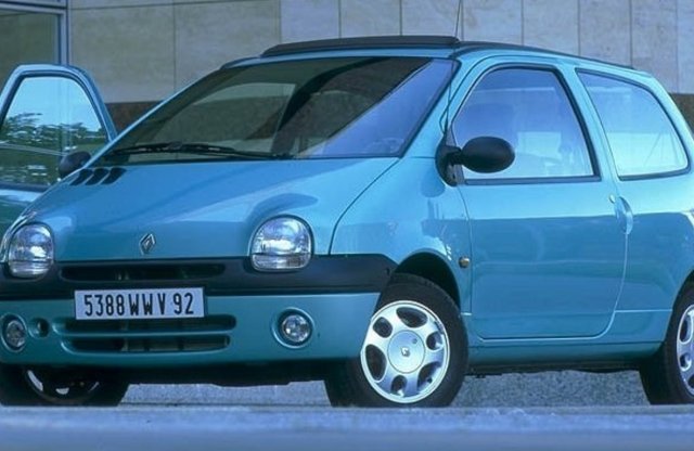 De cuki! Íme egy babakék Renault Twingo végsebesség-tesztje!