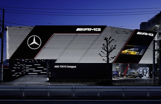 Nem csak az olcsóbb modelleken spórolna a Mercedes