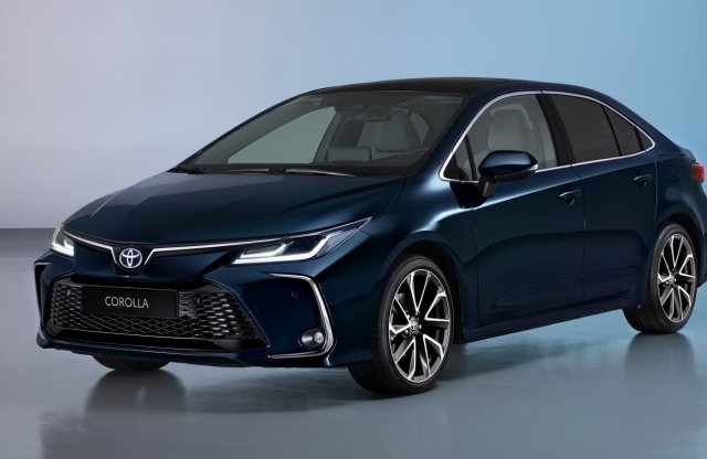 Láthatatlan facelift? Megújul a Toyota Corolla!