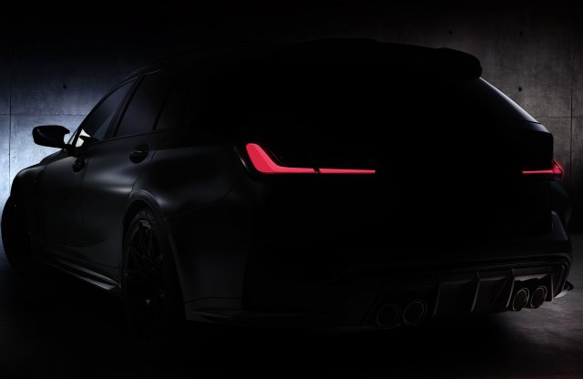 Legendás BMW modellek társaságában mutatják be az első M3 kombit