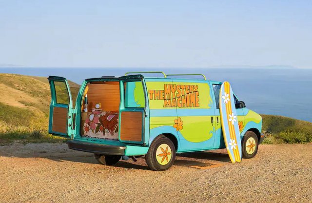 Néhány napra bárki beköltözhet Scooby-Doo ikonikus furgonjába