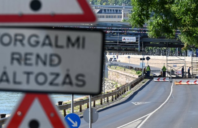 Mutatjuk, meddig lesz lezárva a budai alsó rakpart!