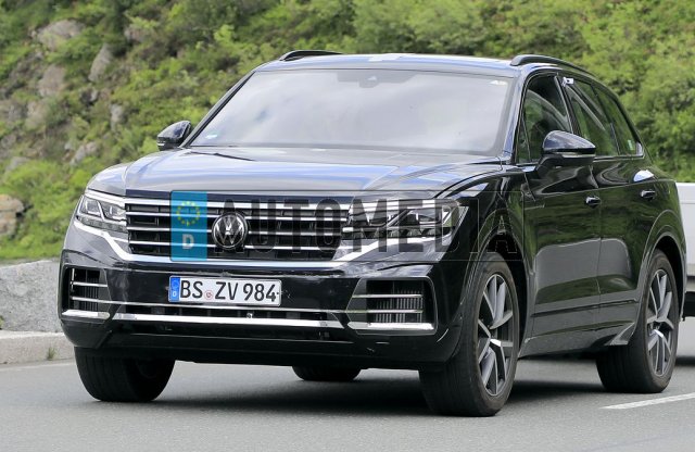 Sunyi álcában a frissülő Touareg, majdnem sikerült elrejteni