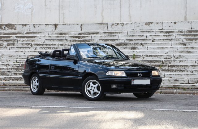 Így kabriózz fillérekből: Opel Astra Bertone, 1994 használtteszt
