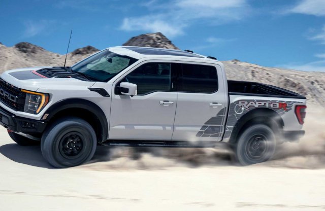 Videón a 710 lóerős Ford F-150 Raptor R!