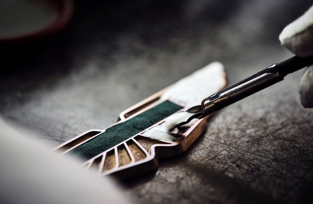 Nem bonyolította túl új logóját az Aston Martin