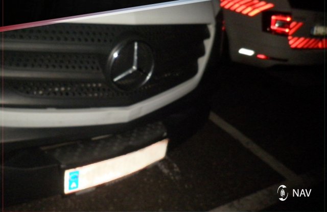 Kamurendszámmal a hatósági árért? Elkapták őket!