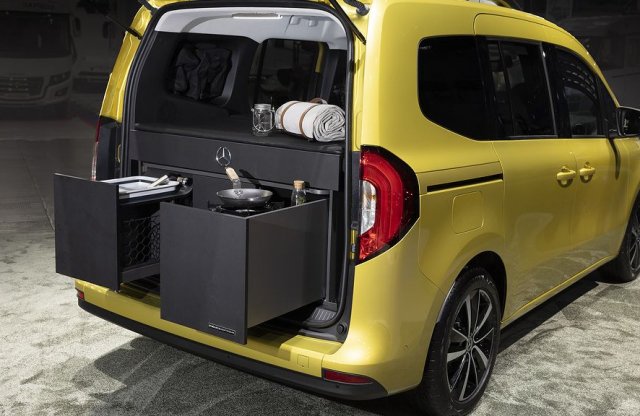 A legkisebb Mercedes haszonjárműből is lehet kempingautó