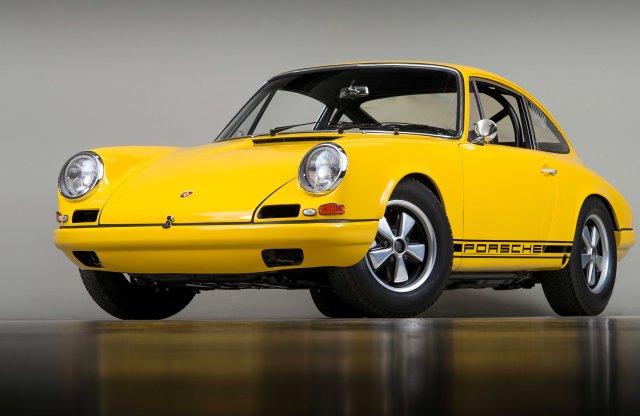 911 millió részvénnyel támadja meg a tőzsdét a Porsche