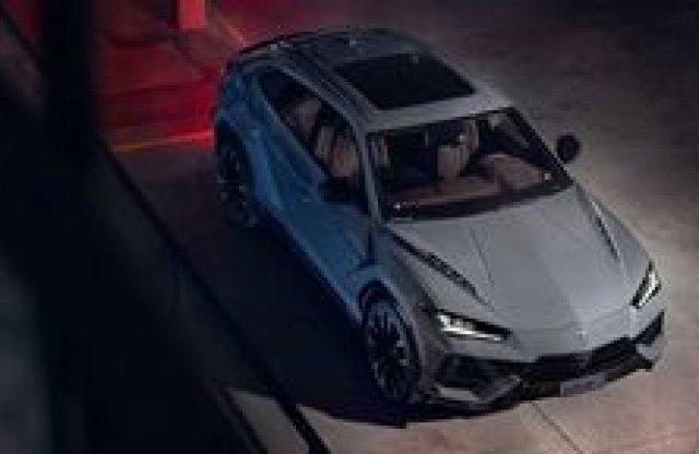 Szolidabb megjelenést kapott az Urus, de az erő megmaradt