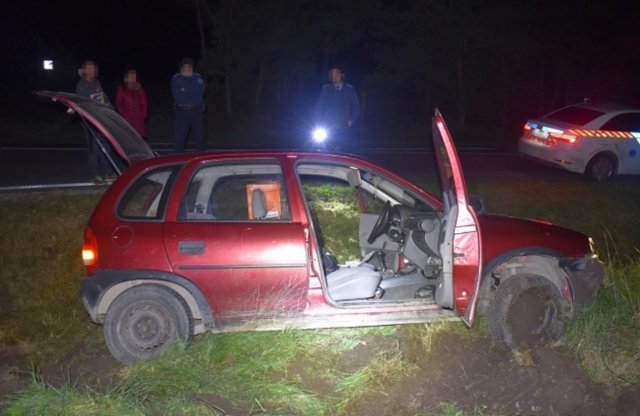 Árokba menekült a rendőrök elől, mutatjuk miért üldözték!