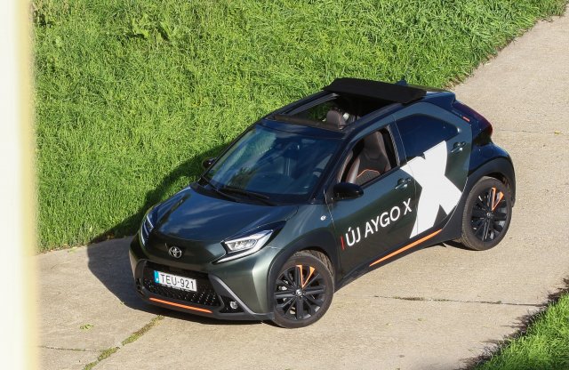 Ez már több a soknál? Toyota Aygo X 1.0 CVT Limited teszt