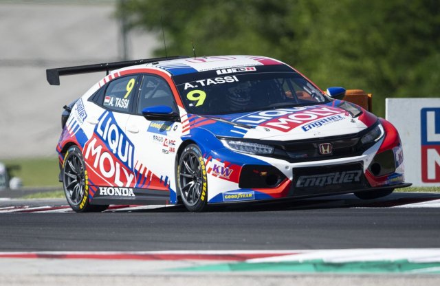 Tényleg haláltusáját vívja a belsőégésű motoros autósport?