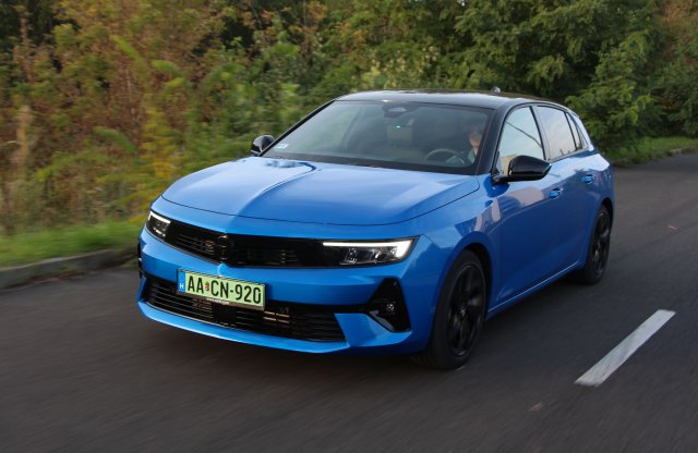 Mennyit eszik az első zöldrendszámos Opel Astra?