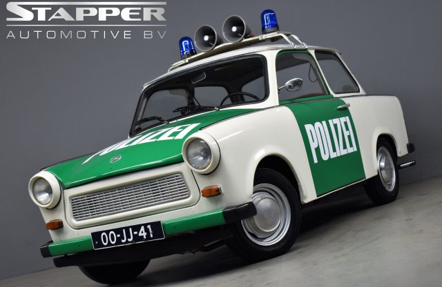 Trabant rendőrautó eladó! Vinnéd?