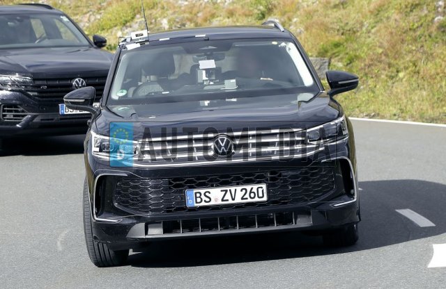 Lesz még hagyományos meghajtású Tiguan, itt a bizonyíték