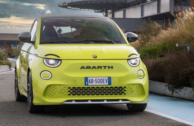 Megérkezett az első elektromos Abarth