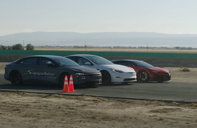 Vajon legyorsulják a villanyautók a Bugatti csúcsmodelljét?