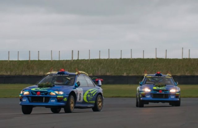 Pontosan ilyen karácsonyi finomságra vágynak az autóbolondok