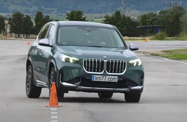 Videón a BMW X1 jávorszarvas-tesztje!