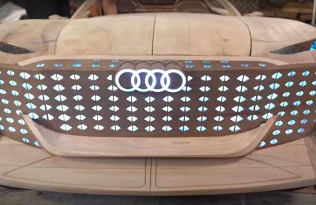 Fából épített Audit a lányának egy leleményes apuka