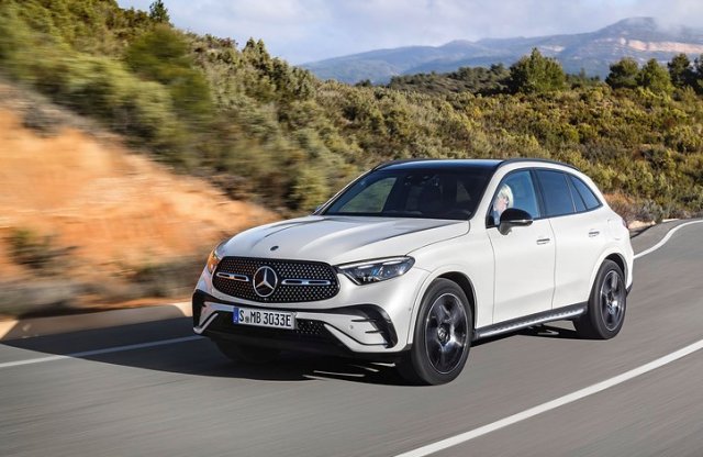 Luxustermékek és villanyautók terén tarolt nagyot a Mercedes!