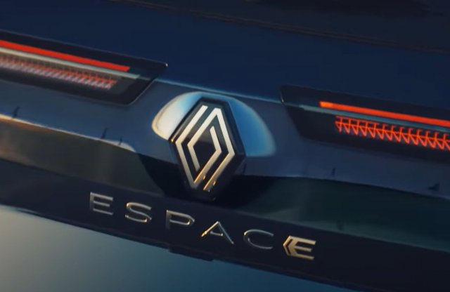 SUV-ként él tovább a Renault korszakalkotó egyterűje