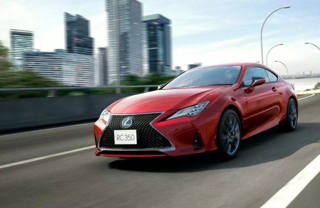 10 évesen újabb frissítést kap a Lexus RC