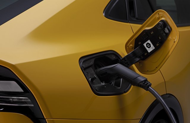 A valódi ellenség a szén-dioxid emisszió, nem egy hajtáslánc