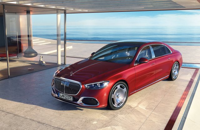 510 lóerővel érkezett meg az első zöld rendszámos Maybach!