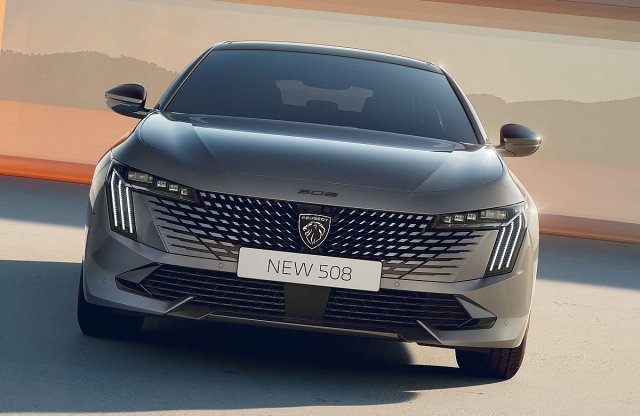 Videón a háromkarmú friss Peugeot 508!