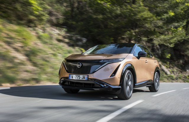 A TikTok segít, ha fogalmad sincs, hogy ejtik a Nissan Ariyát