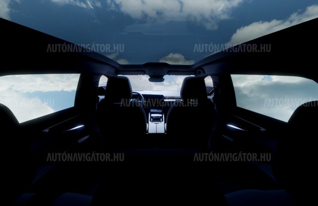 Óriási üvegtetővel érkezik az új Renault Espace SUV!