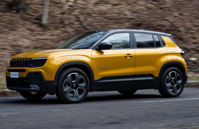 Mozgás közben, hazai tájakon is megnézheted a Jeep Avengert!