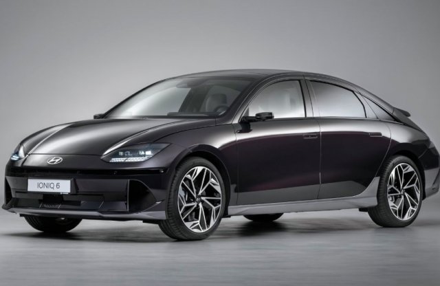 Befutottak a Világ Év Autója győztesei, taroltak a villanyautók