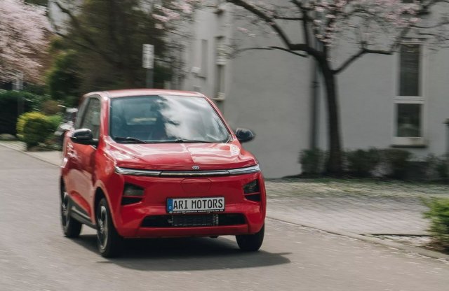 Az ételfutárok álomautója lehet ez az apró elektromos dobozos