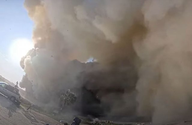 Nem csak a rakéta, egy Dodge is megszenvedte a SpaceX kilövését