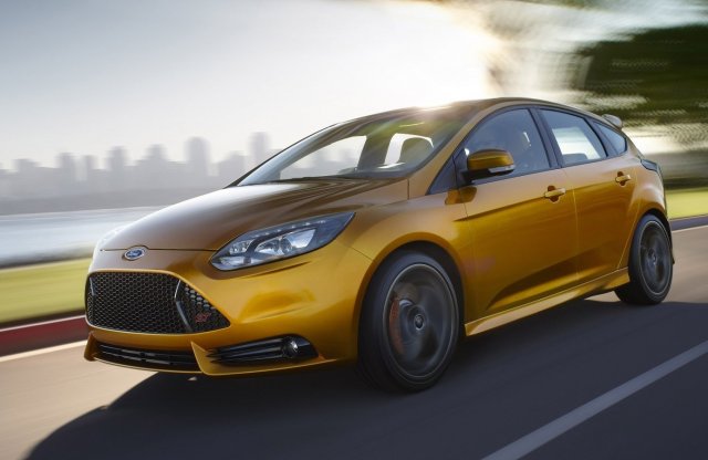 Nem csak itthon, a tengerentúlon is nő az autók átlagéletkora